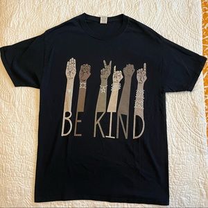 Graphic tee